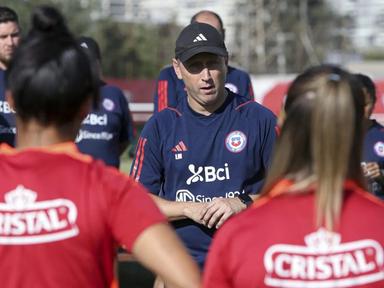 Luis Mena y el comienzo de los entrenamientos para enfrentar a Argentina 