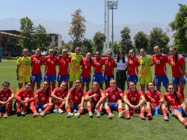 La Selección Chilena Sub-20 femenina cierra su octavo microciclo del año con triunfo 2-0 sobre Perú