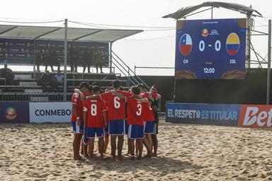 La Roja de Fútbol Playa Sub-20 prepara sus últimos desafíos de la fase de grupos
